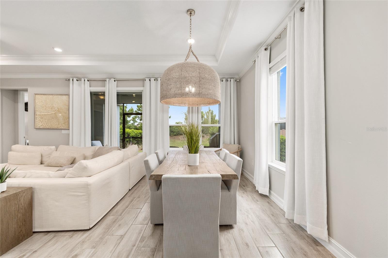 Image 14 of 89 For 4537 53rd Court