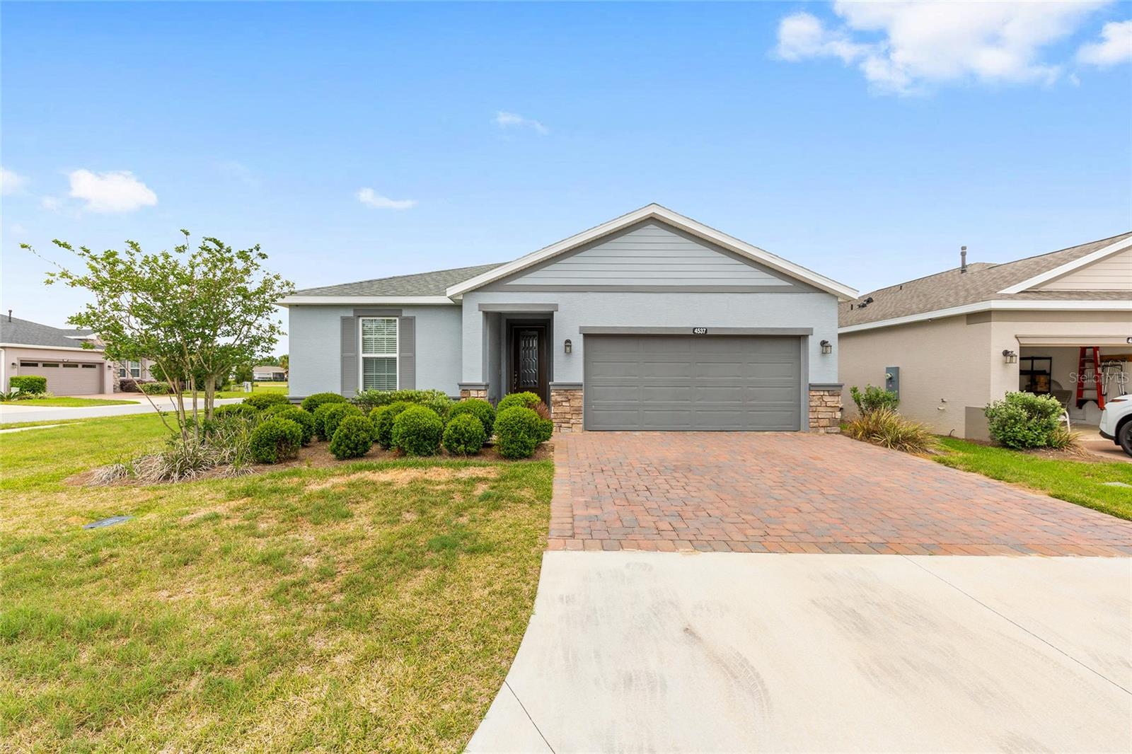 Image 3 of 89 For 4537 53rd Court