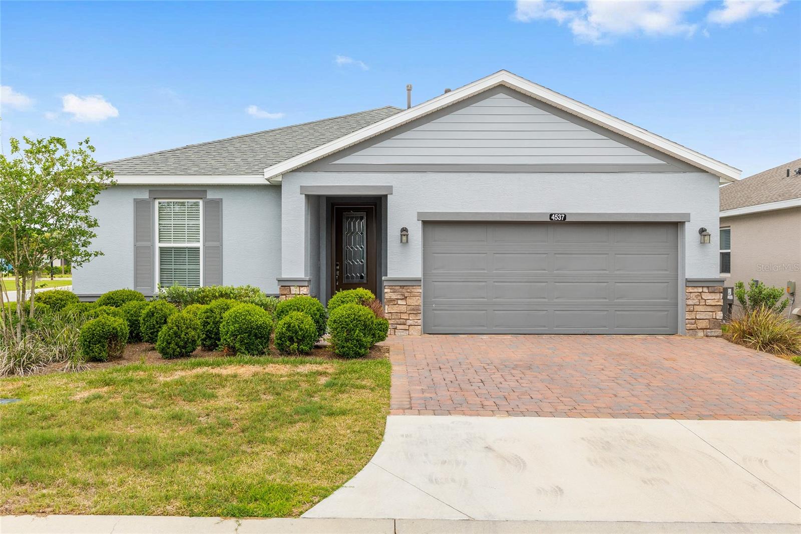 Image 4 of 89 For 4537 53rd Court