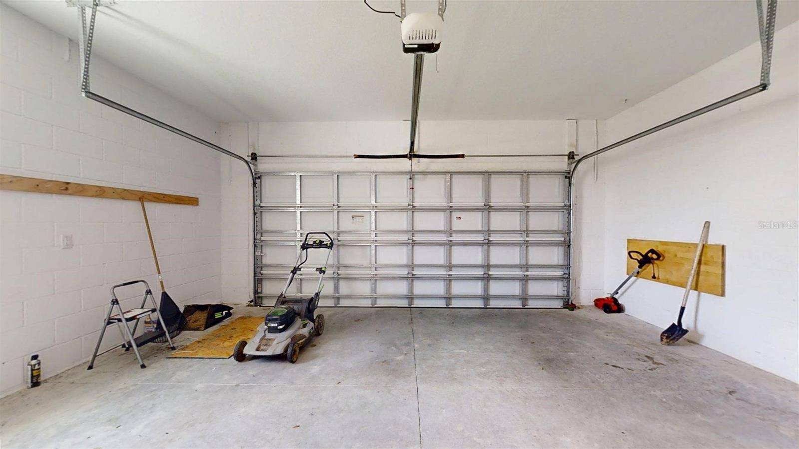 Image 23 of 49 For 7935 89th Terrace