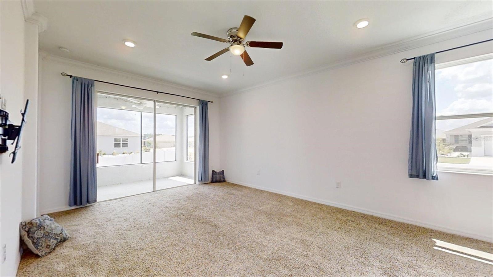 Image 28 of 49 For 7935 89th Terrace