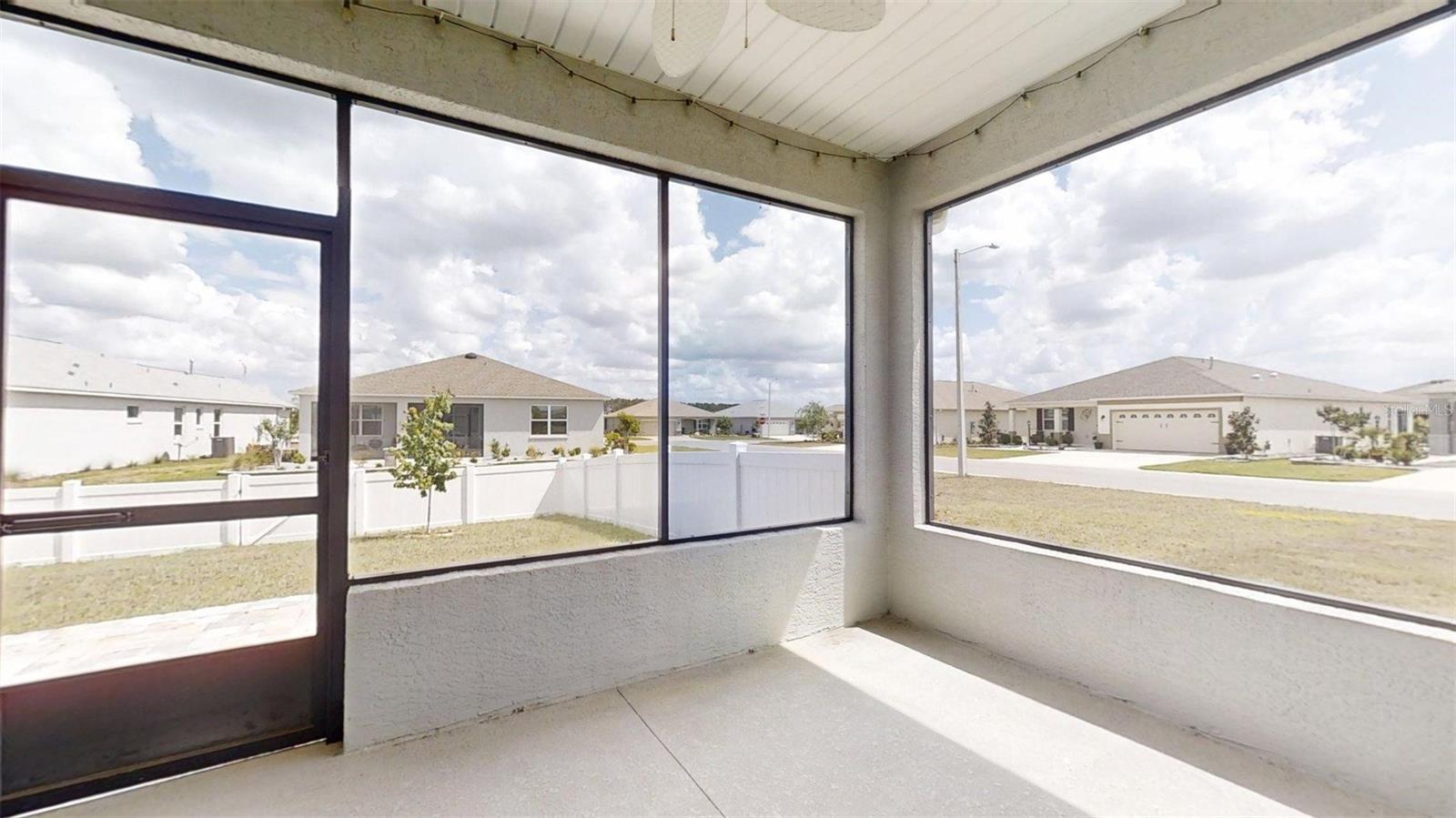 Image 38 of 49 For 7935 89th Terrace