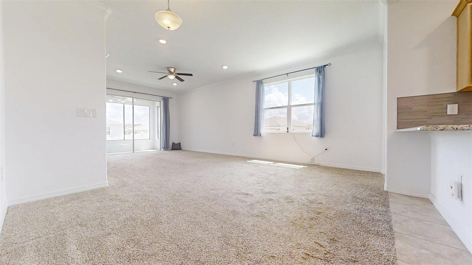 Image 6 of 49 For 7935 89th Terrace