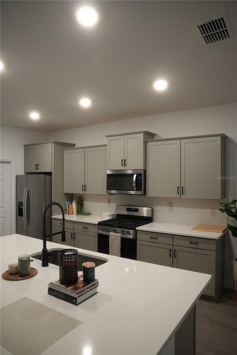 Image 11 of 11 For 6329 75th Avenue Road