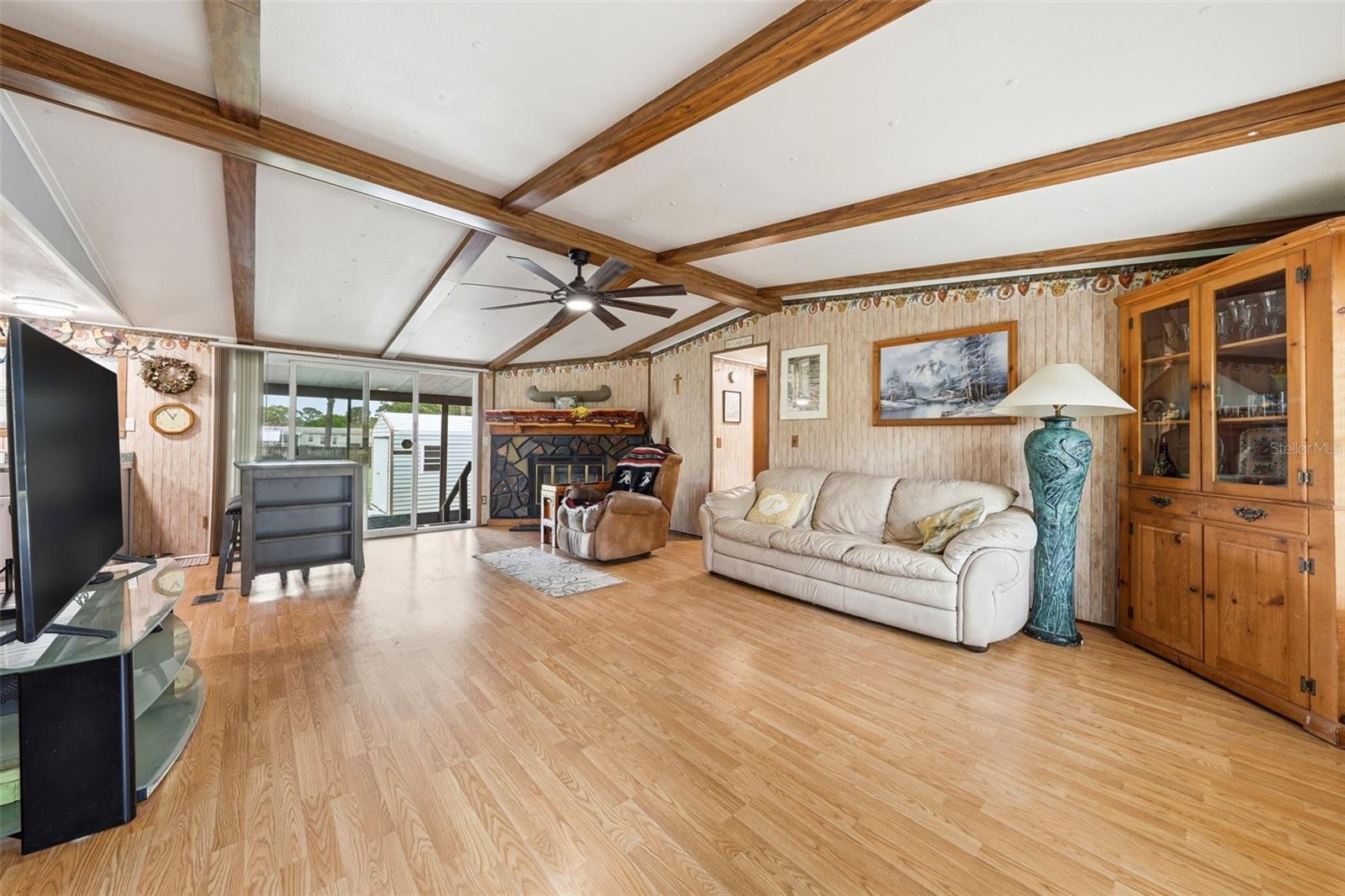 Image 11 of 42 For 7003 Sedan Court