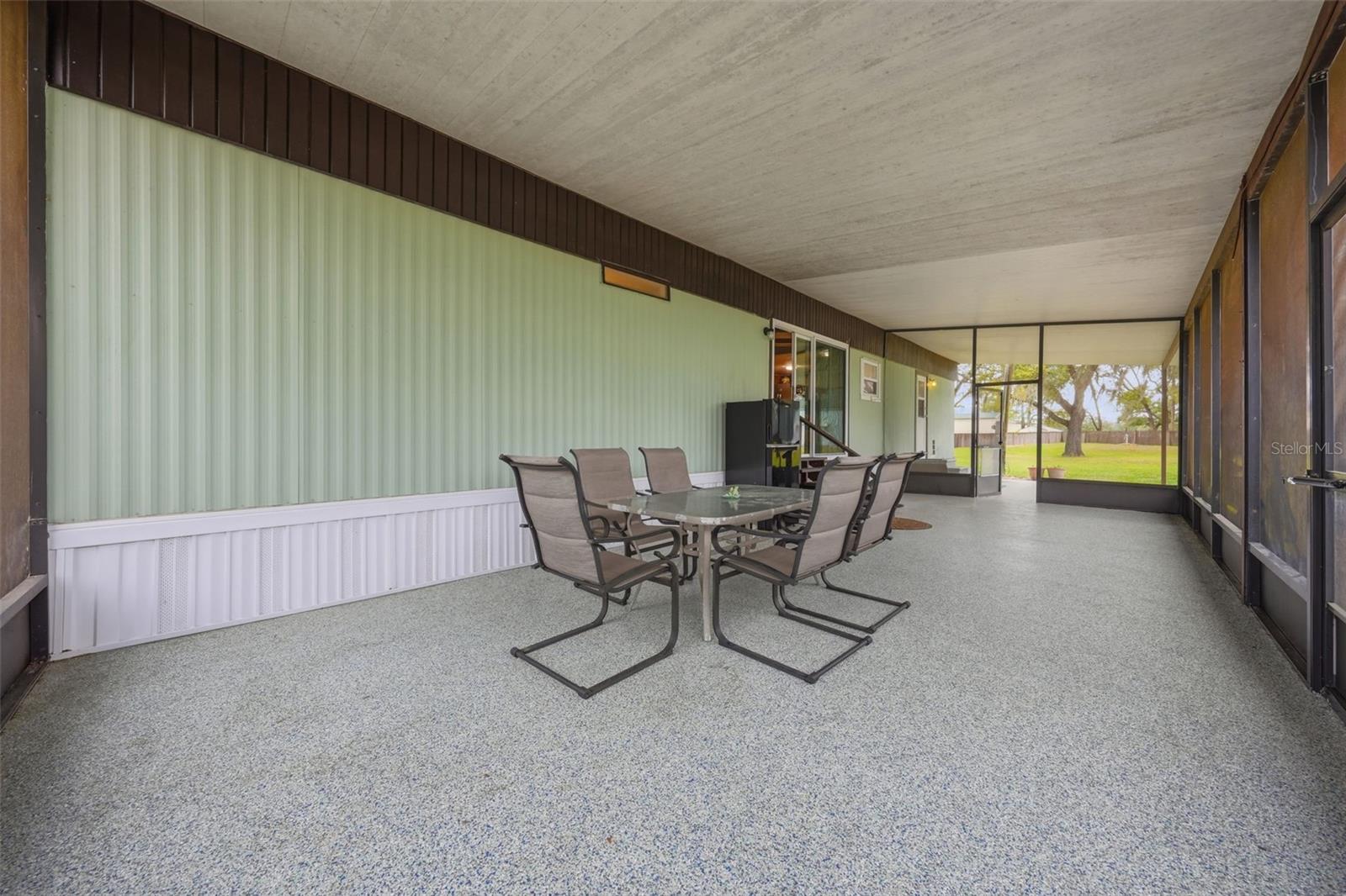 Image 31 of 42 For 7003 Sedan Court