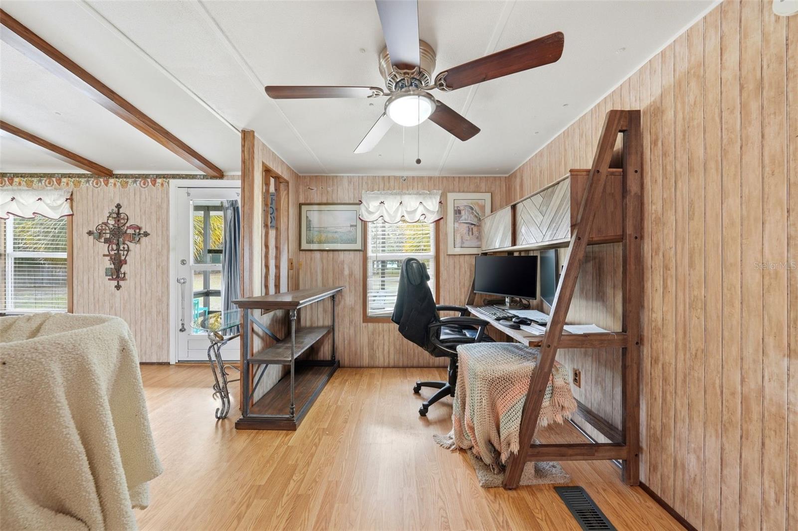 Image 9 of 42 For 7003 Sedan Court