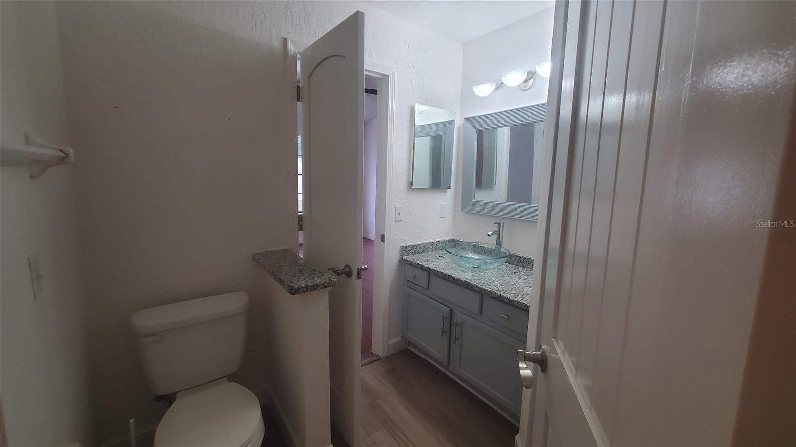 Image 19 of 36 For 1981 Frenzel Drive