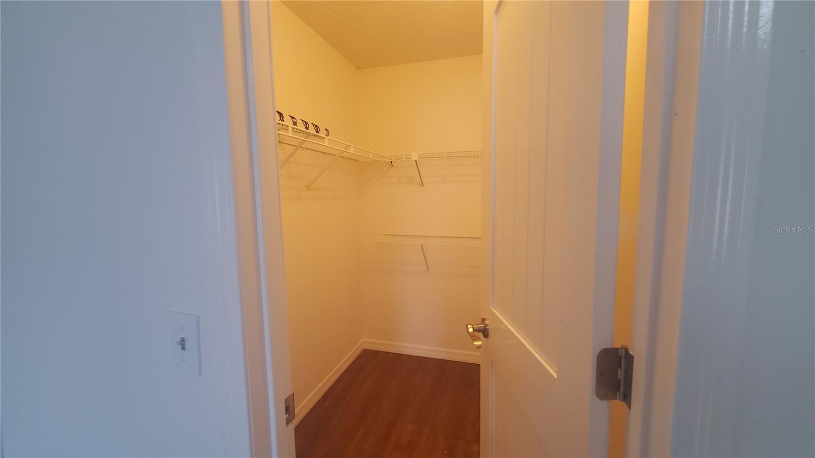 Image 22 of 36 For 1981 Frenzel Drive