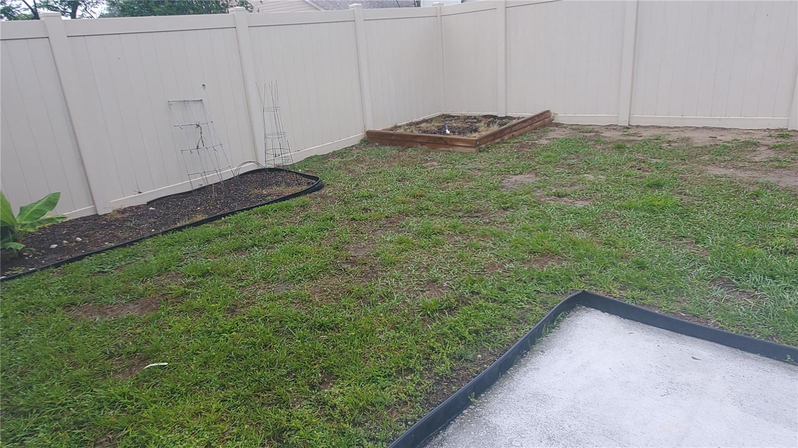 Image 27 of 36 For 1981 Frenzel Drive