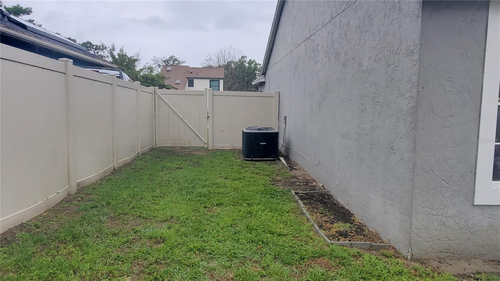 Image 29 of 36 For 1981 Frenzel Drive