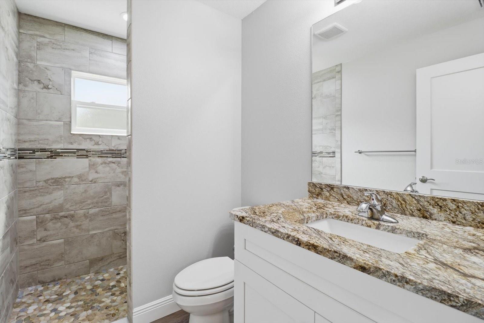 Listing photo id 12 for 8593 Fauci Point