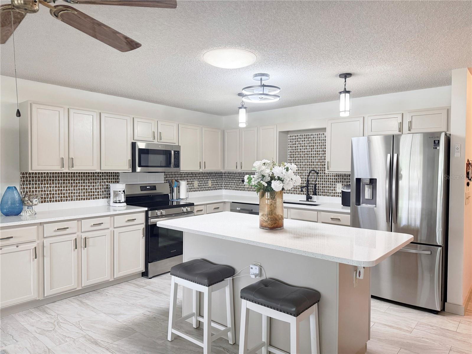 Image 8 of 22 For 9394 97th Lane A