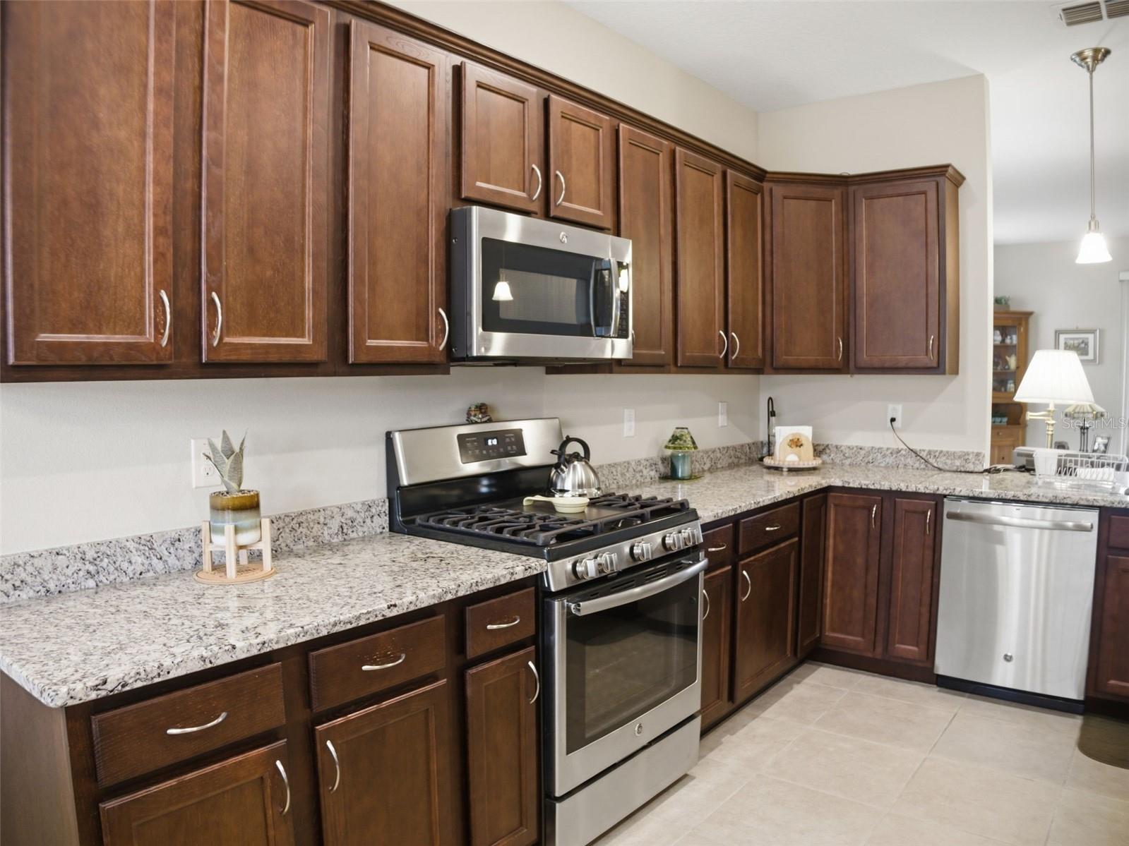 Image 26 of 35 For 7903 87th Loop