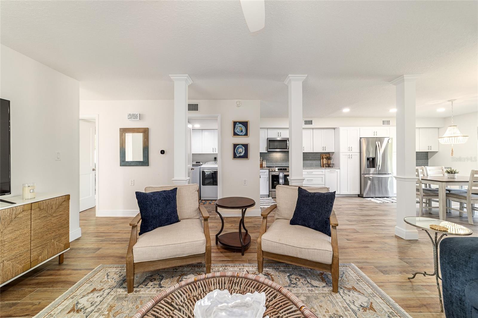 Image 11 of 47 For 11517 Sandpiper Court 149