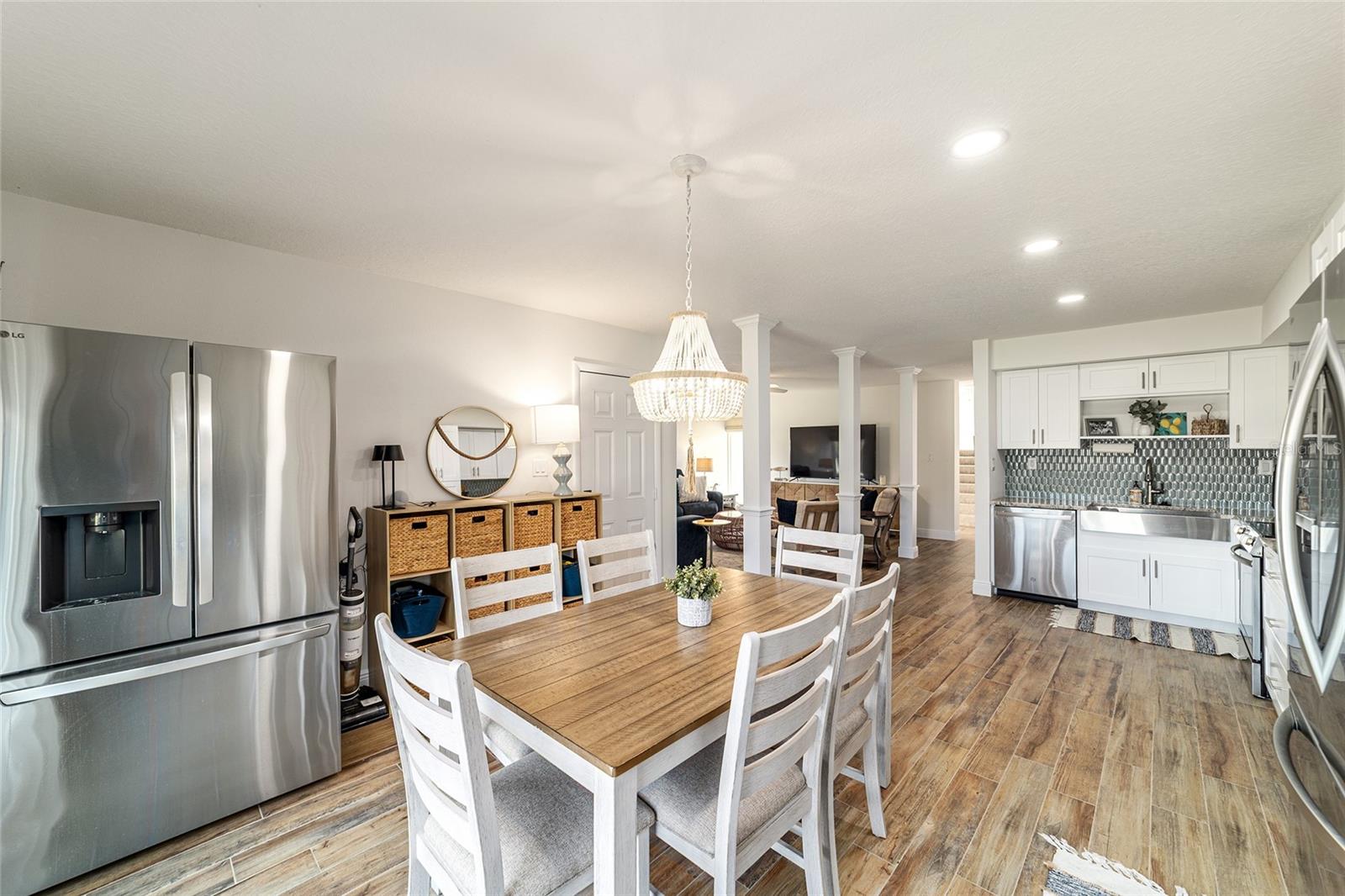 Image 18 of 47 For 11517 Sandpiper Court 149