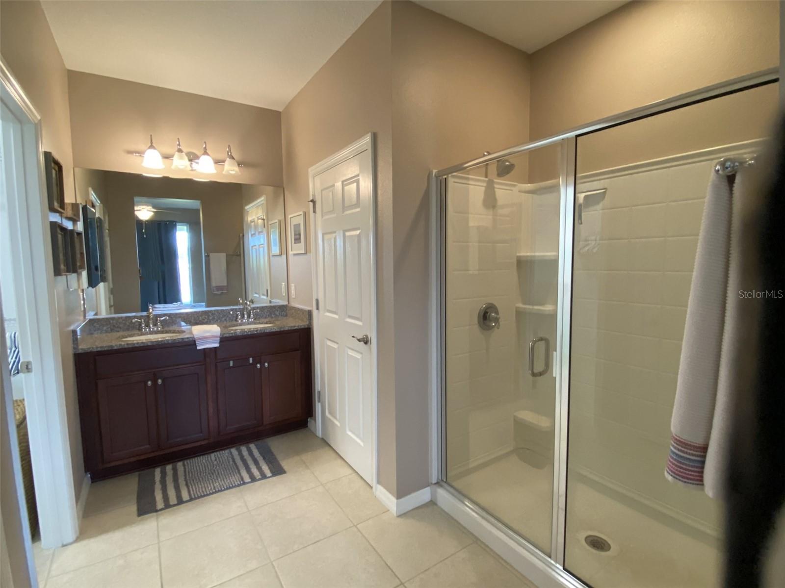 Image 15 of 27 For 3887 46th Terrace