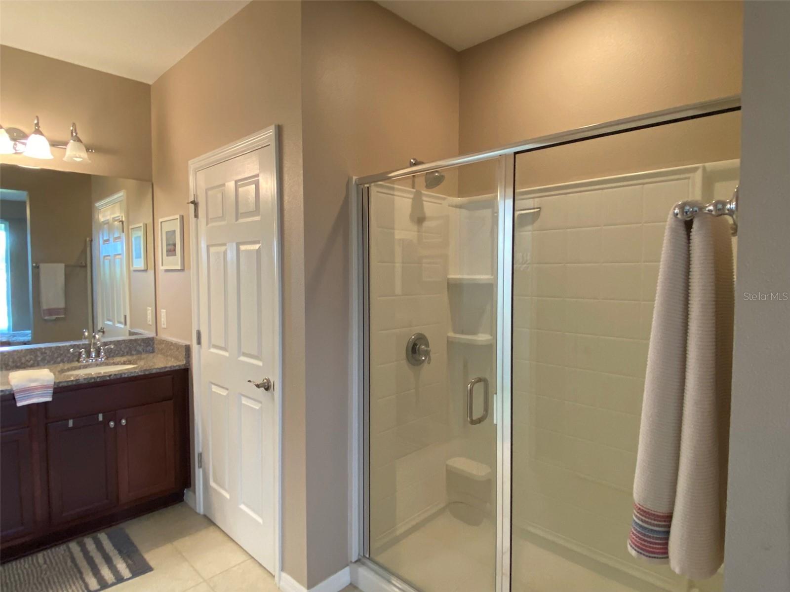 Image 16 of 27 For 3887 46th Terrace