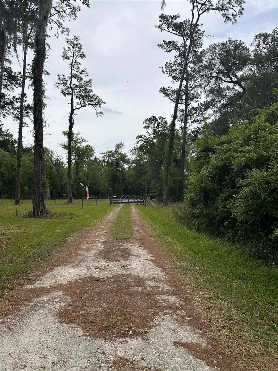 Image 7 of 25 For 6800 175th St. Road