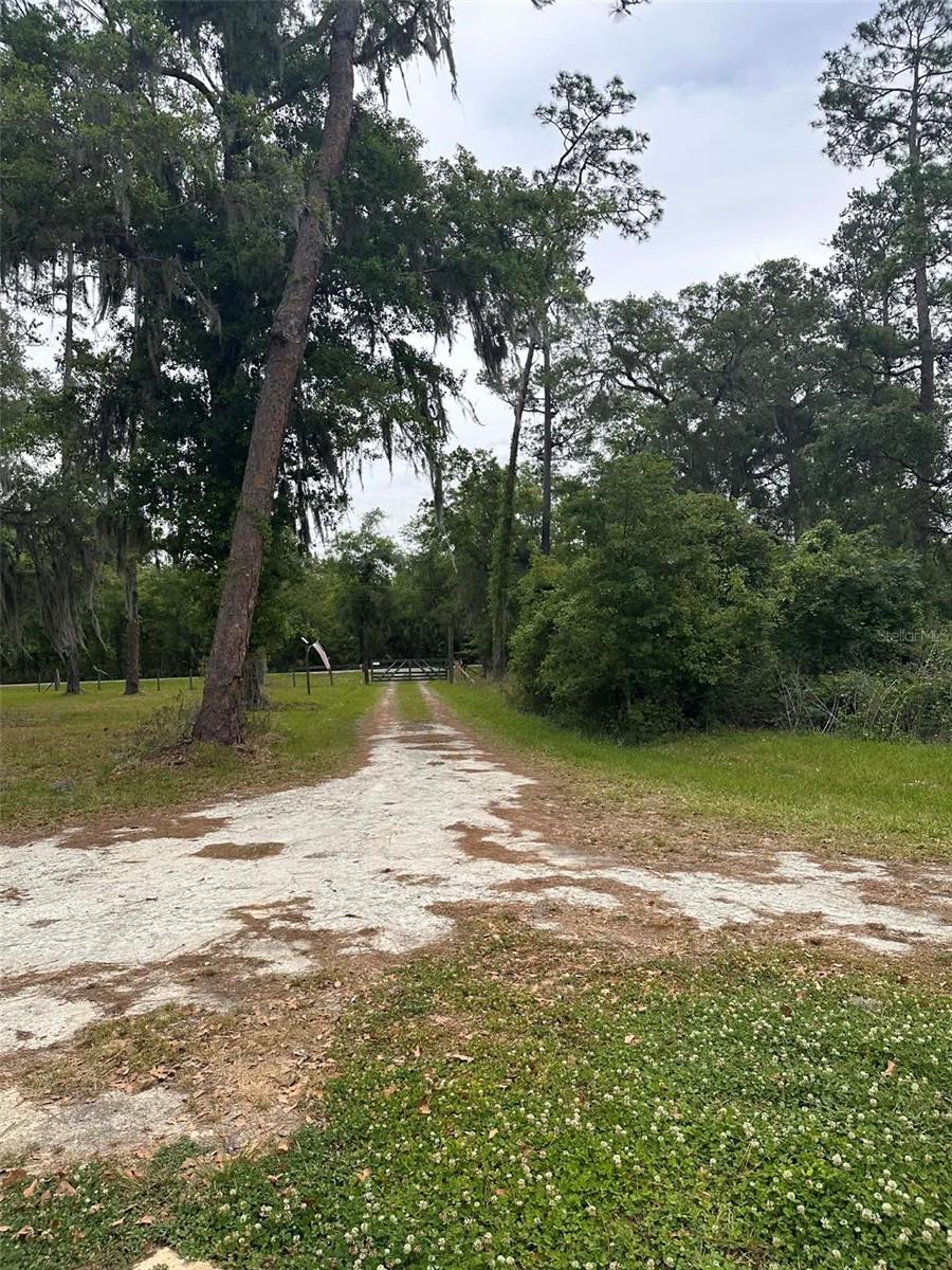 Image 8 of 25 For 6800 175th St. Road