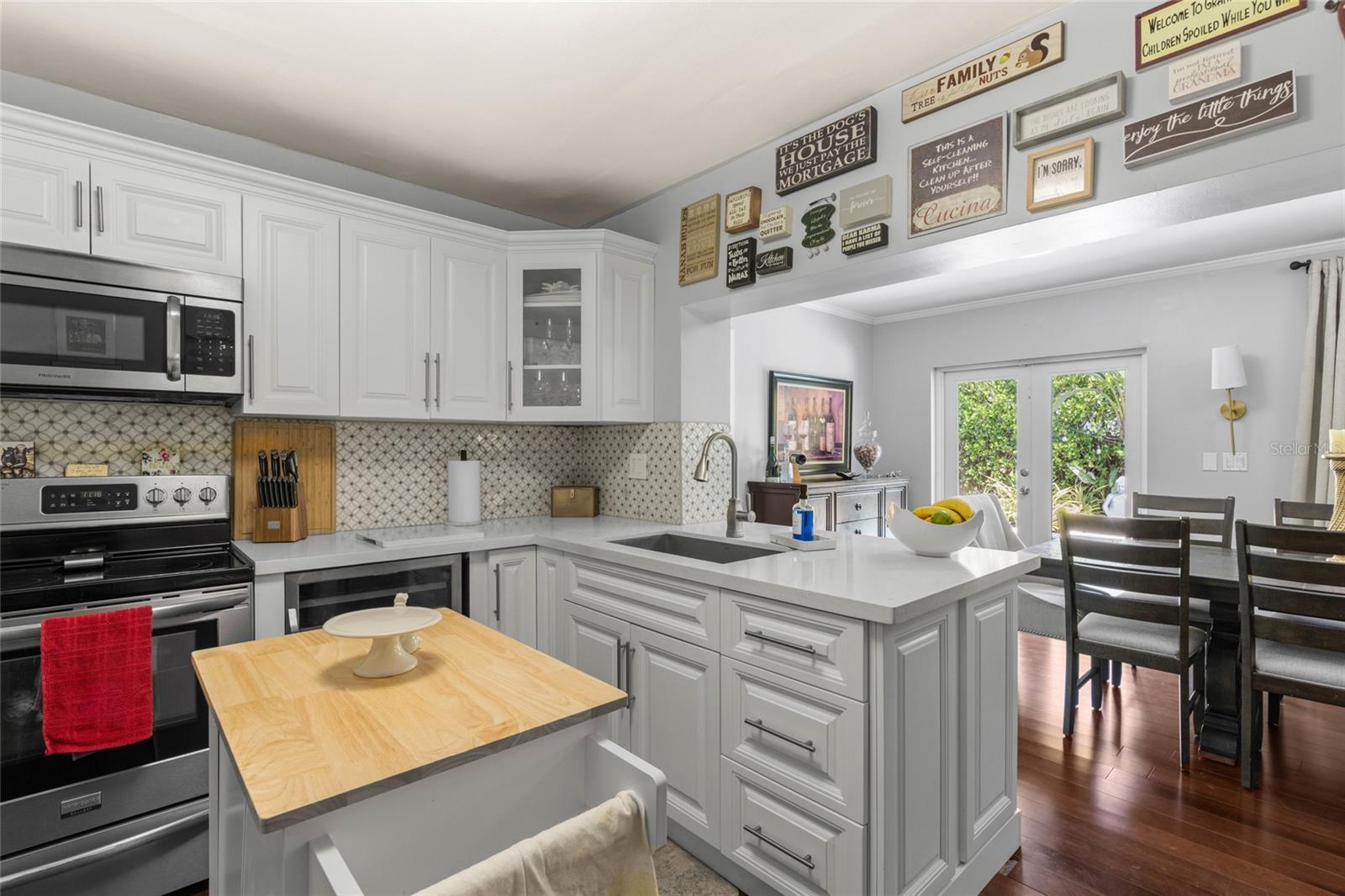 Image 21 of 54 For 9451 61st Street