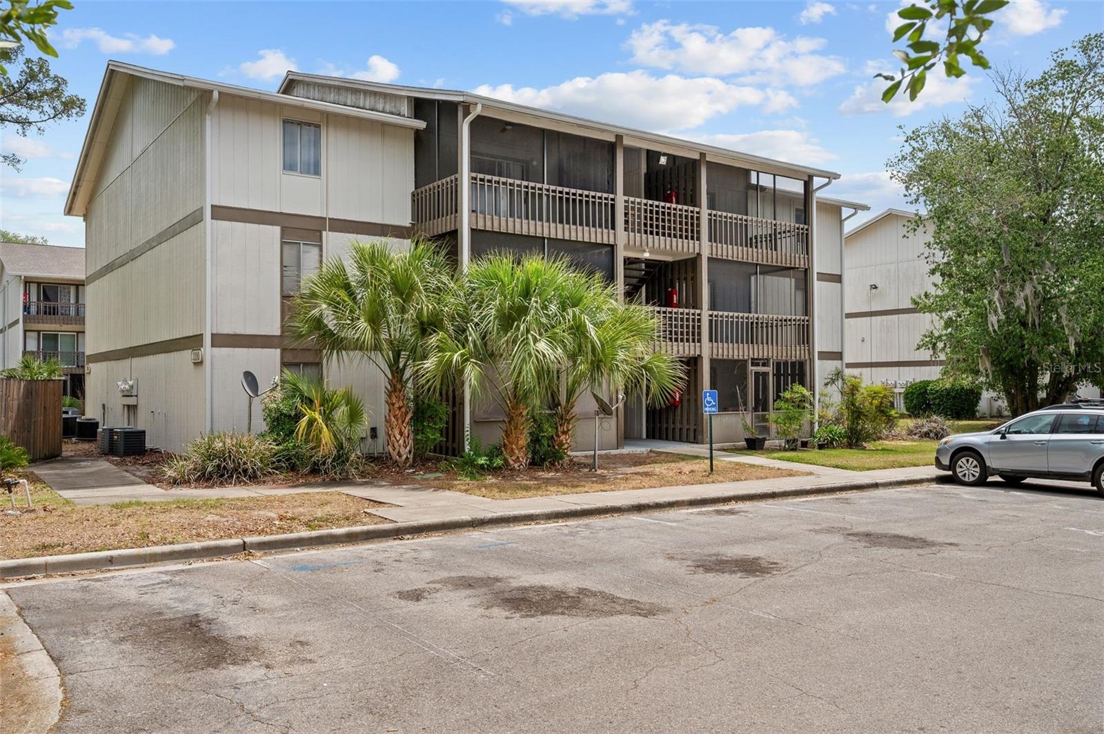Details for 6519 Newberry Road 1111, GAINESVILLE, FL 32605