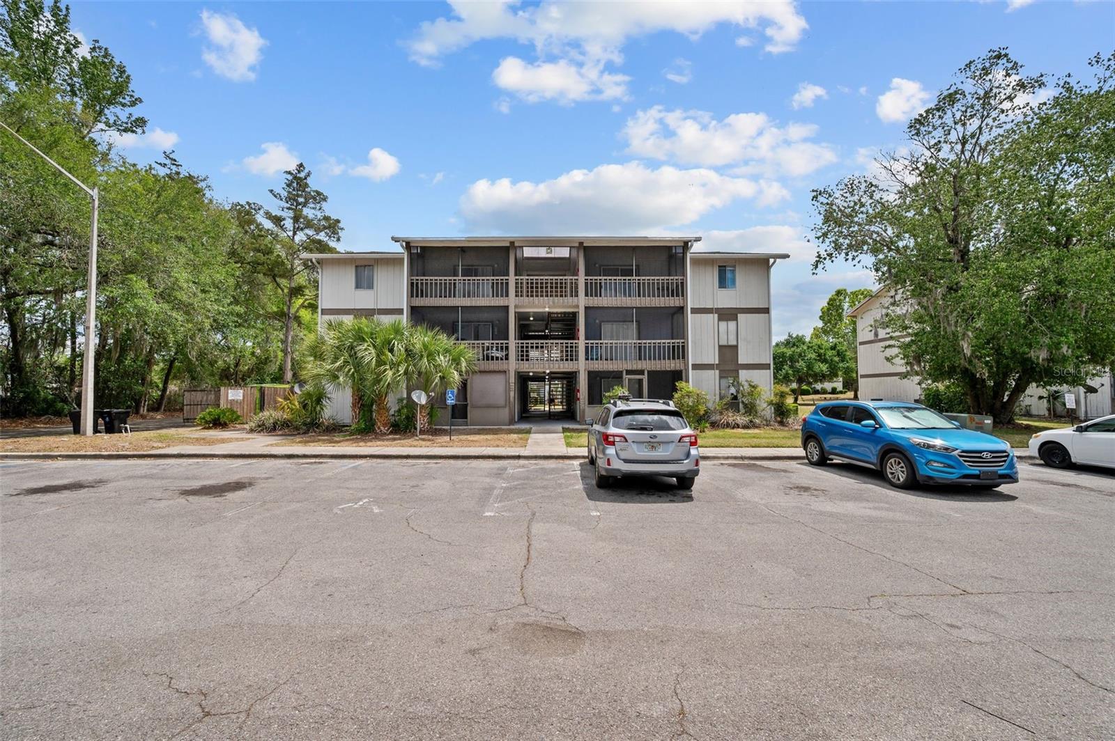 Image 2 of 29 For 6519 Newberry Road 1111