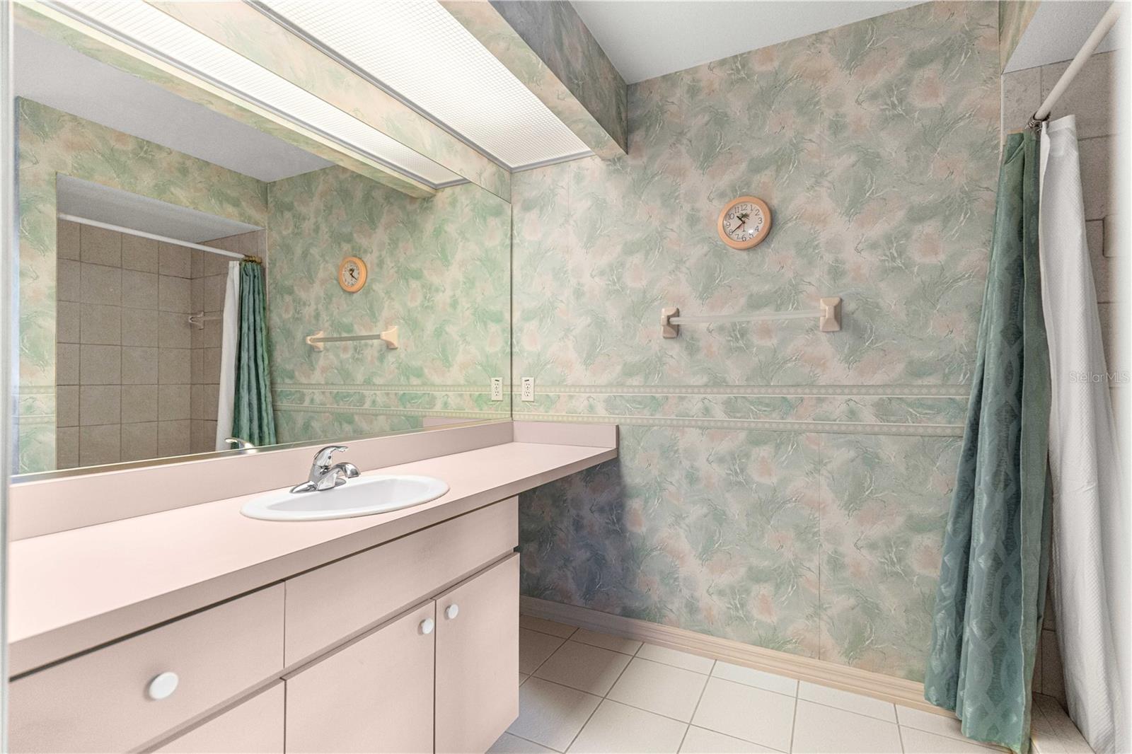 Image 23 of 44 For 4216 32nd Circle