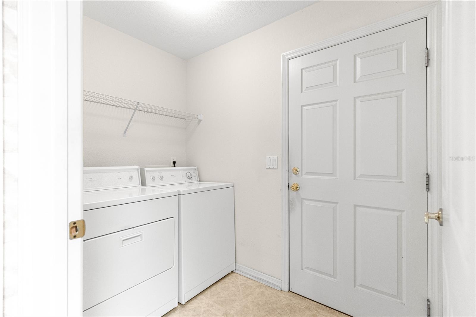 Image 31 of 44 For 4216 32nd Circle