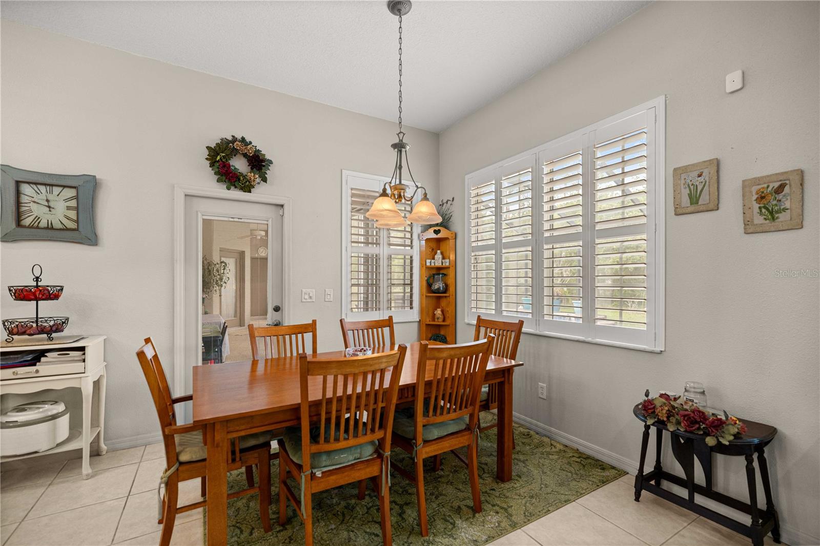 Image 11 of 41 For 5337 111th Lane Road