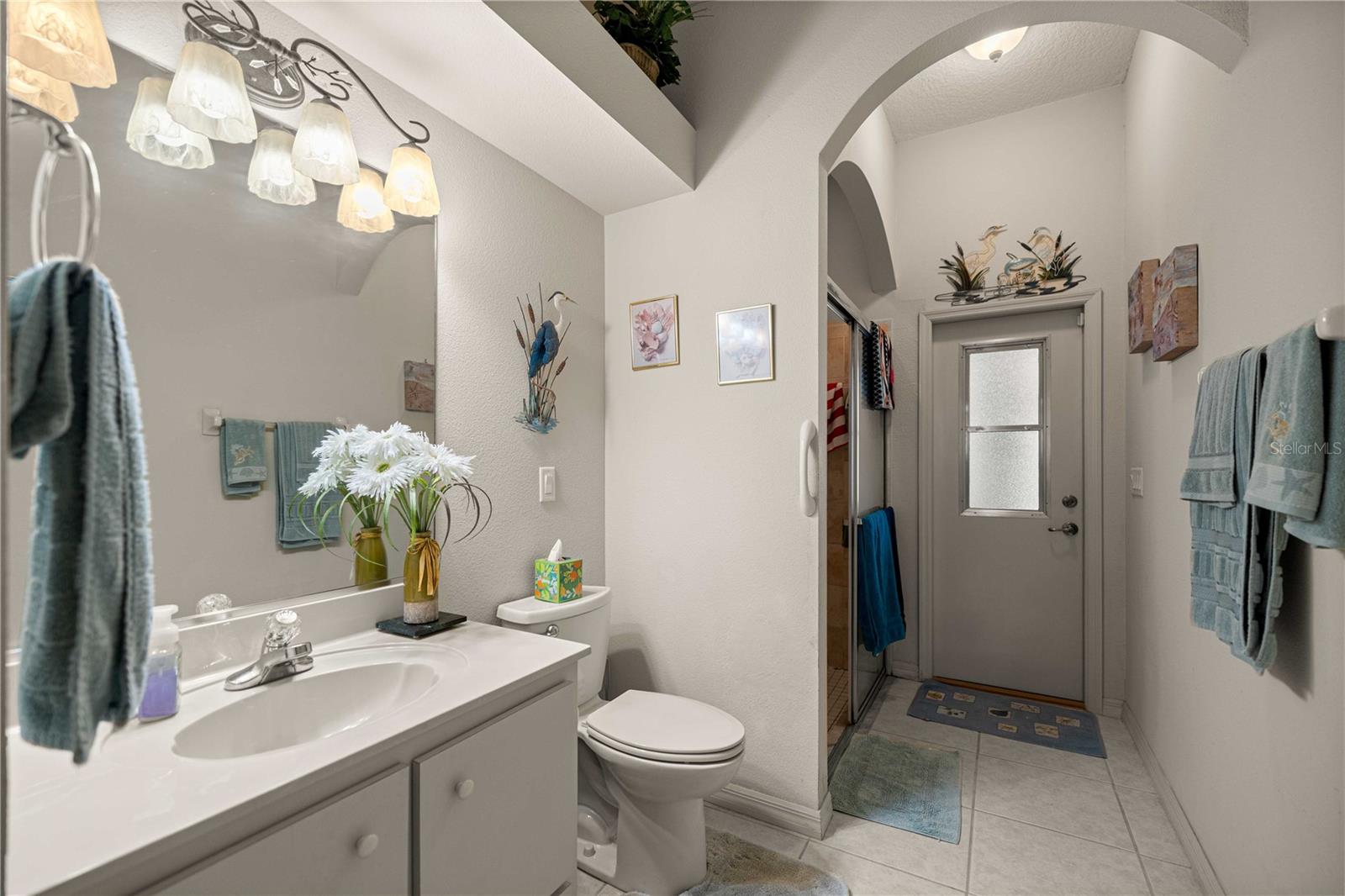 Image 19 of 41 For 5337 111th Lane Road