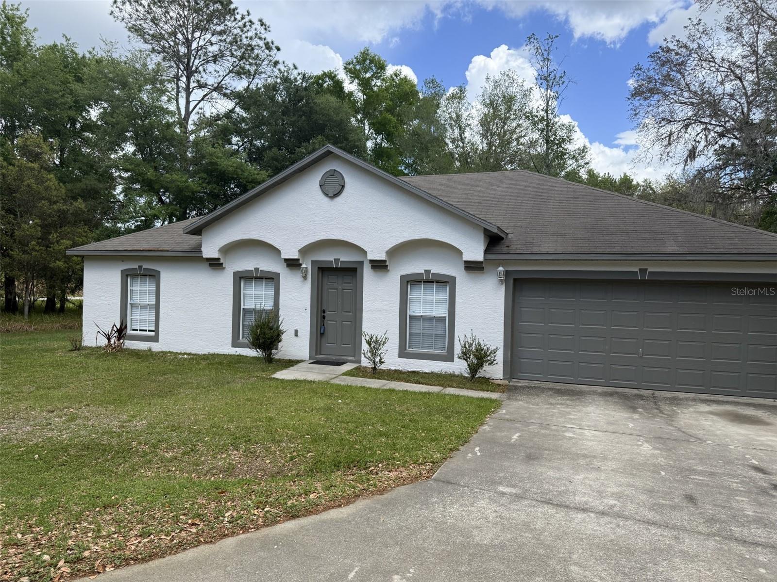 Listing Details for 3 Pine Circle Pass, OCALA, FL 34472