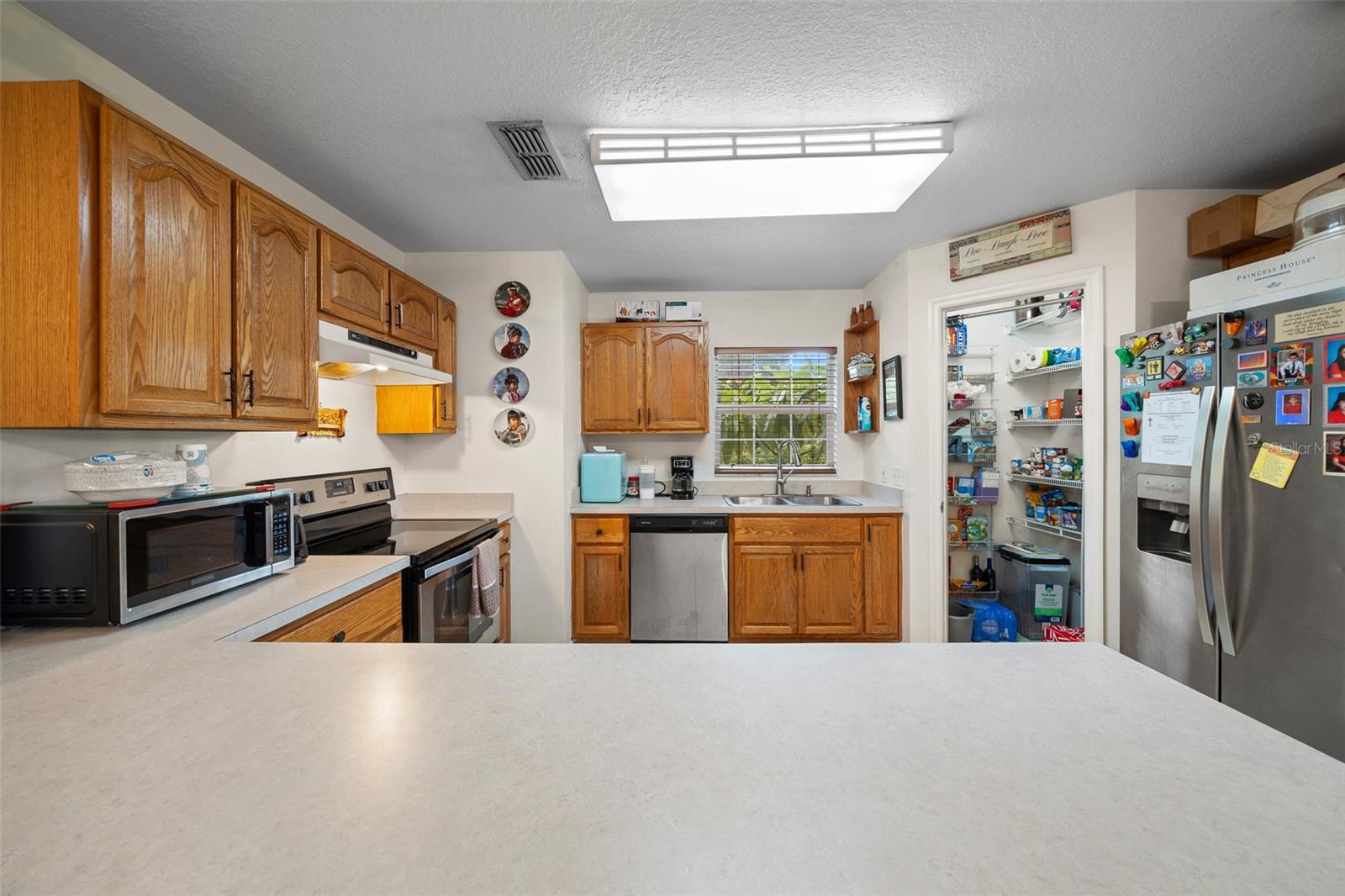 Image 11 of 37 For 115 Helen Drive