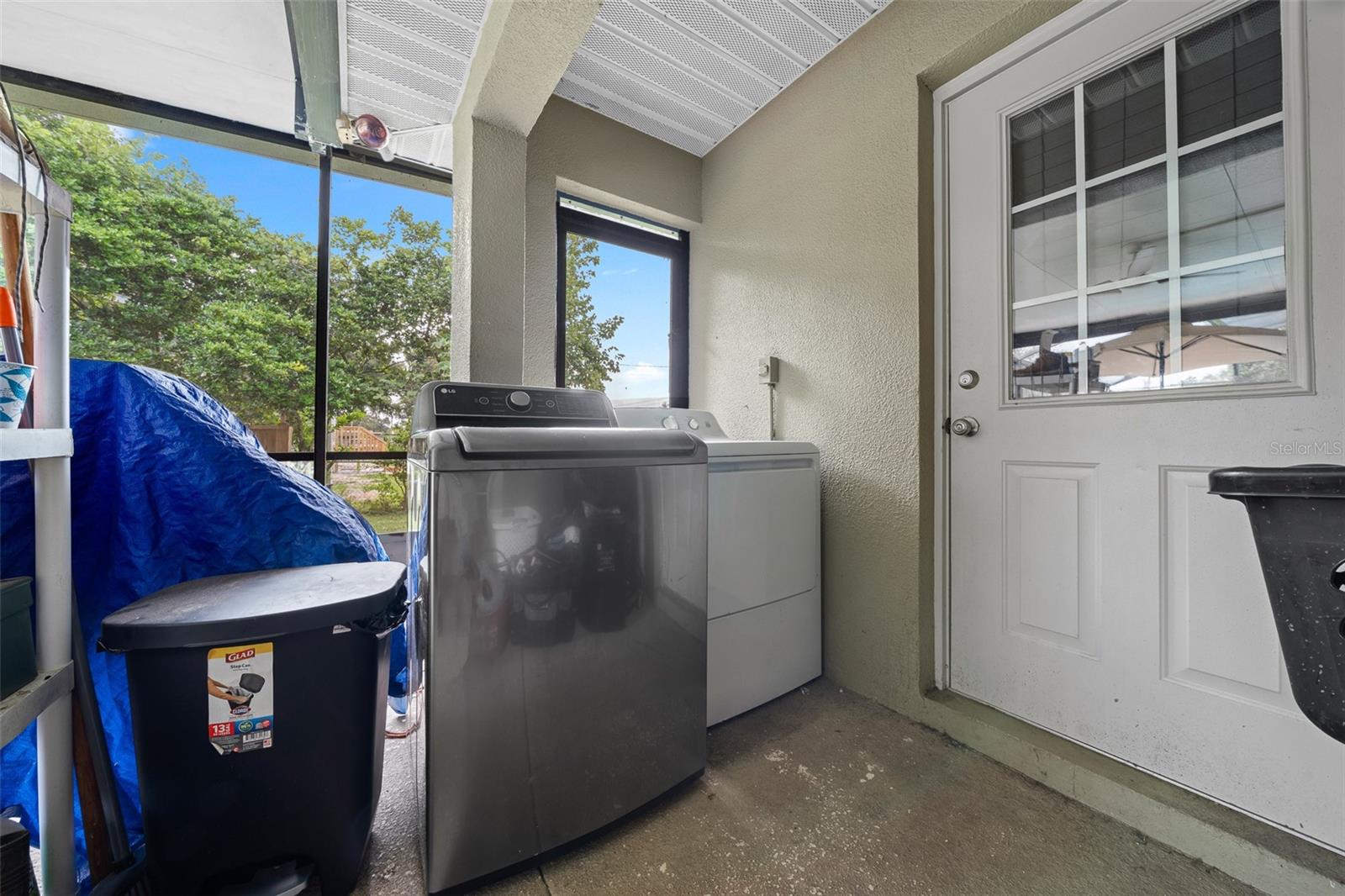 Image 19 of 37 For 115 Helen Drive