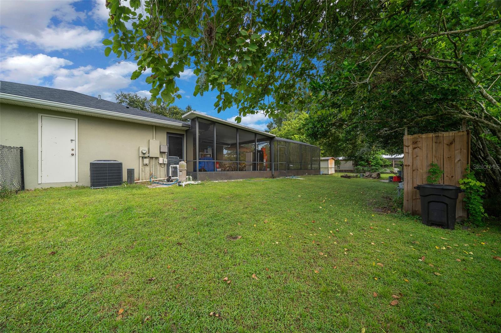 Image 23 of 37 For 115 Helen Drive