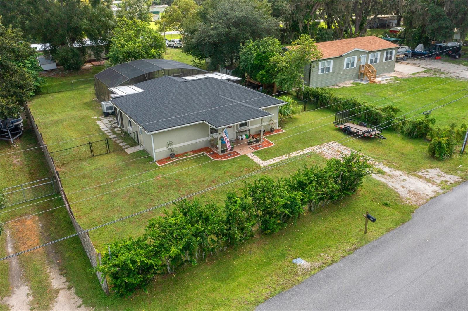 Image 31 of 37 For 115 Helen Drive