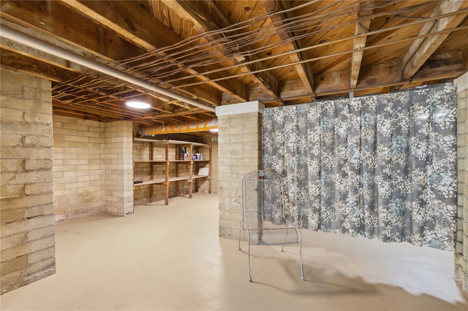 Image 22 of 40 For 923 2nd Street