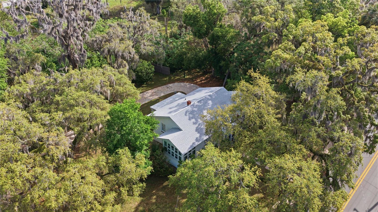 Image 33 of 40 For 923 2nd Street