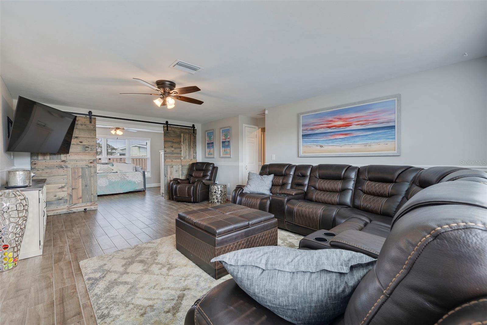 Image 15 of 46 For 242 176th Avenue E