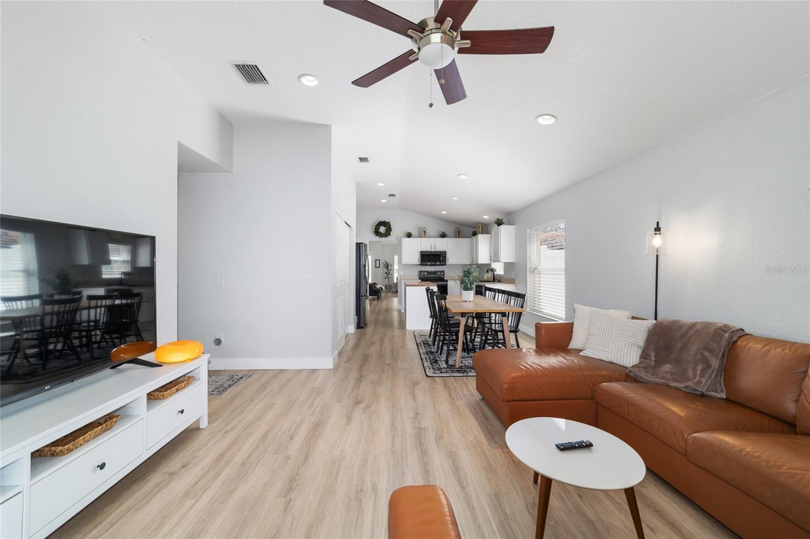 Image 34 of 68 For 5669 41st Street