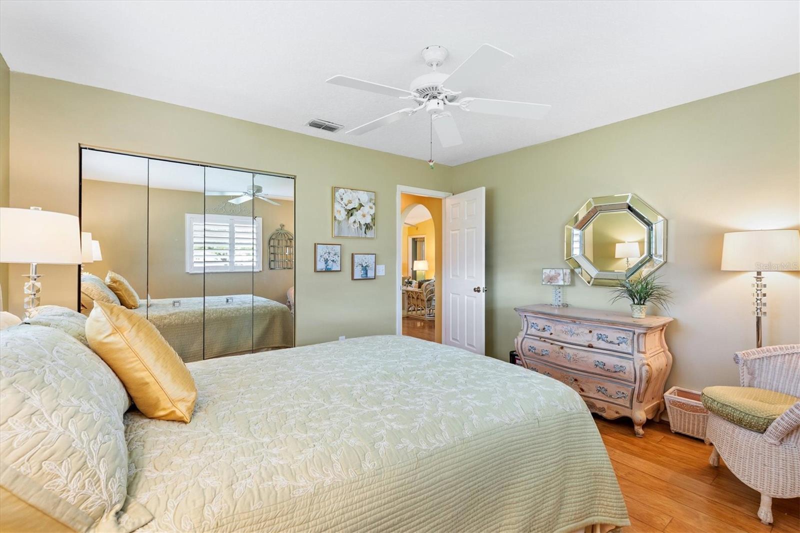 Image 25 of 52 For 17990 100th Terrace