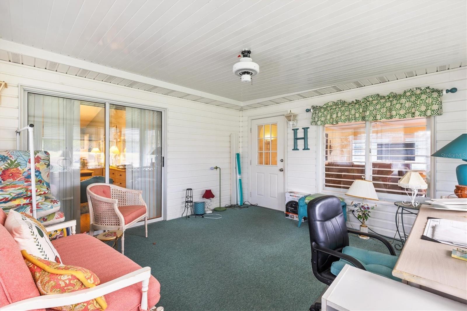 Image 30 of 52 For 17990 100th Terrace