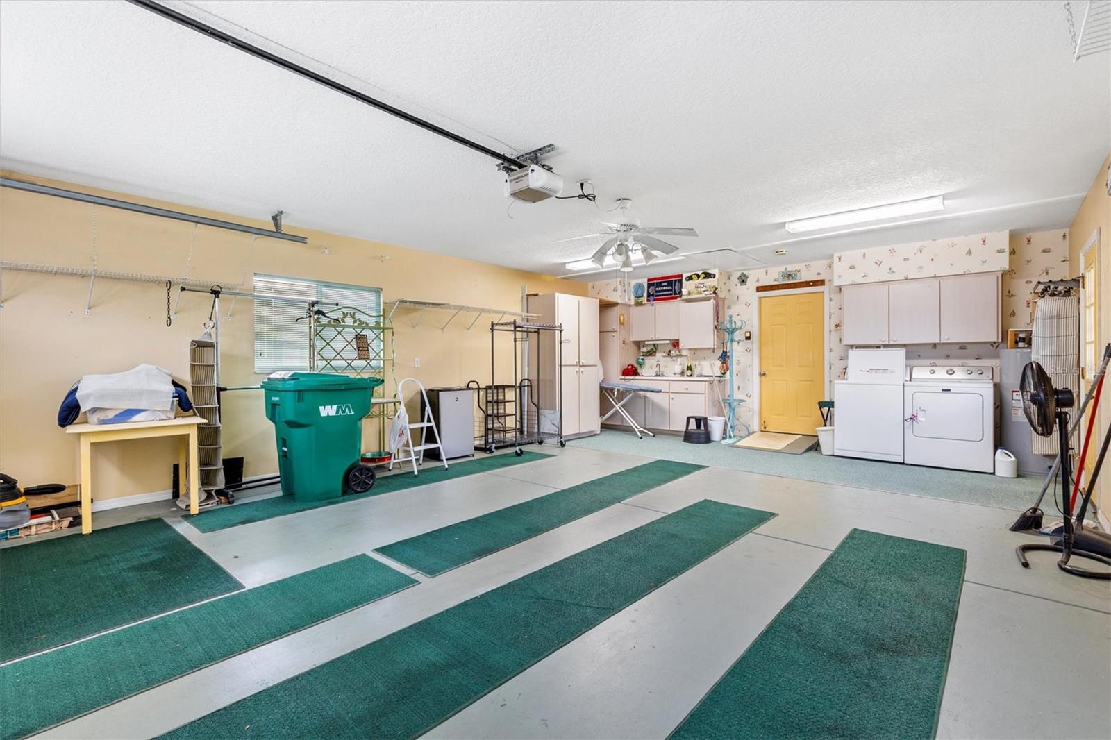 Image 32 of 52 For 17990 100th Terrace