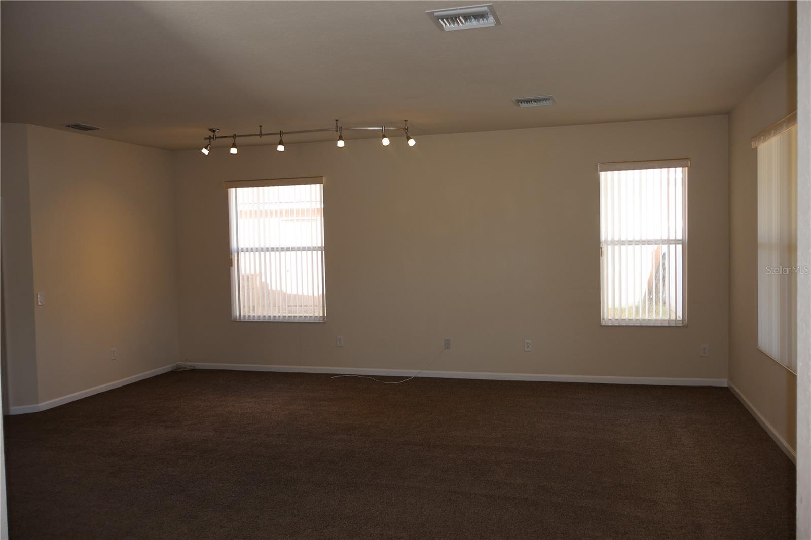 Image 20 of 63 For 4013 51st Court