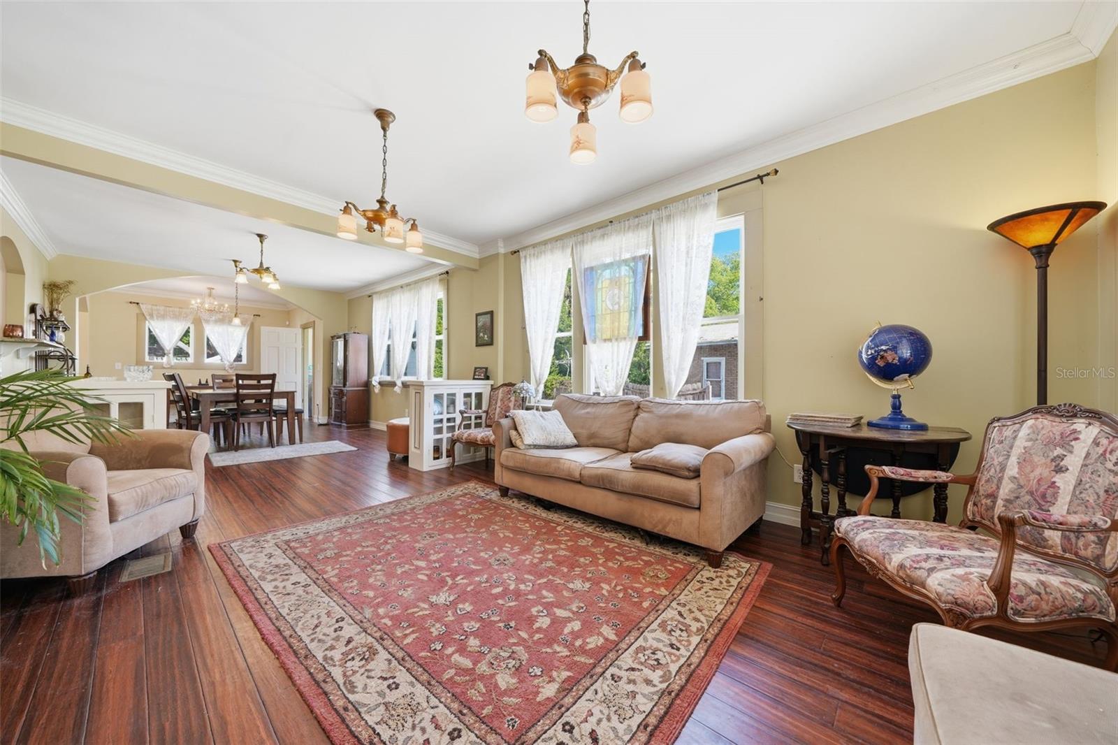 Image 20 of 65 For 812 Sanford Avenue