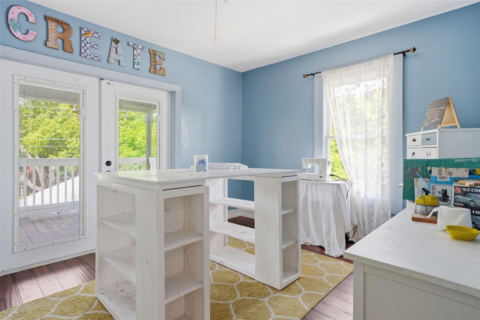 Image 43 of 65 For 812 Sanford Avenue