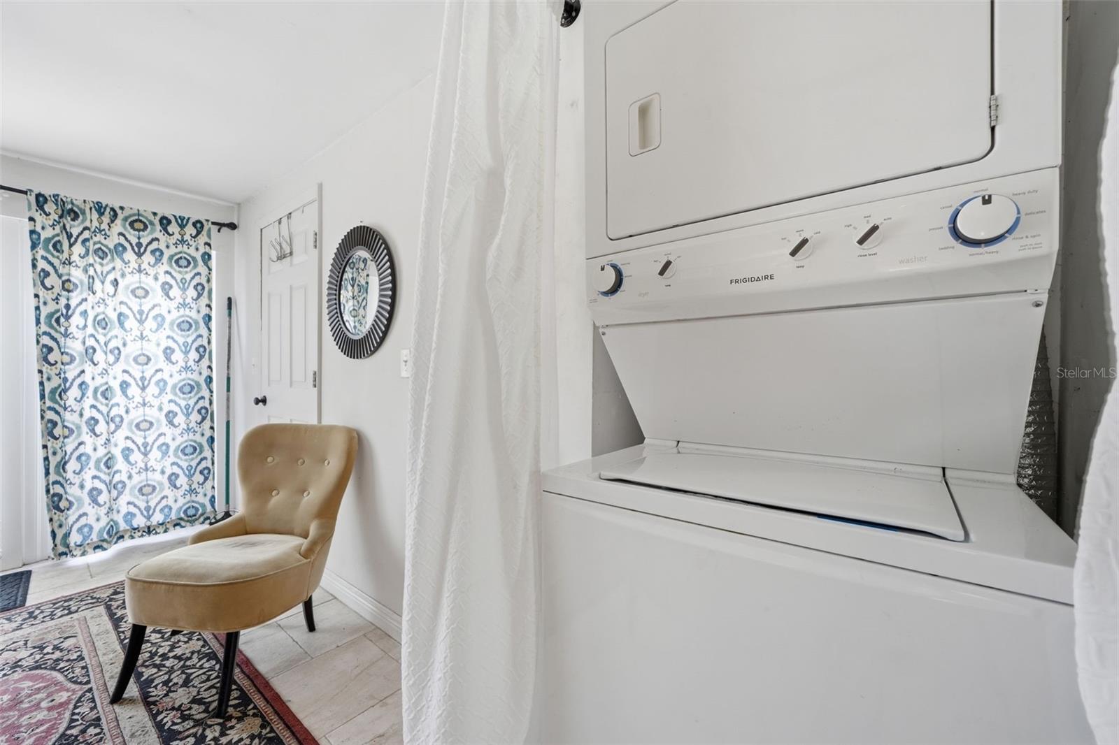 Image 60 of 65 For 812 Sanford Avenue