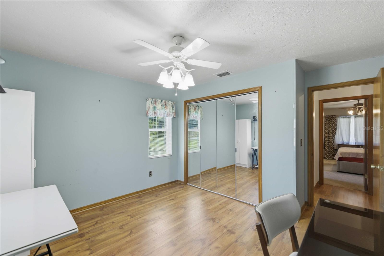 Image 15 of 26 For 4100 4th Terrace