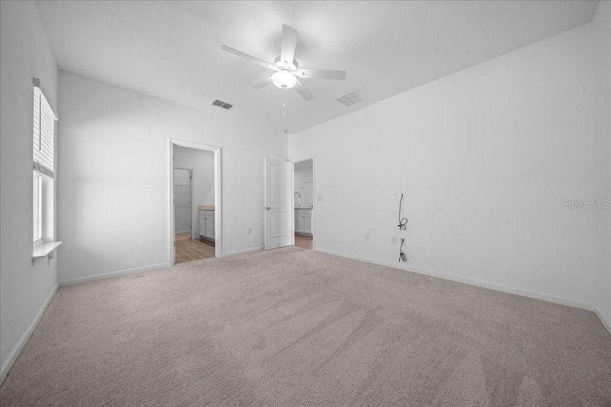 Image 15 of 42 For 7542 76th Terrace