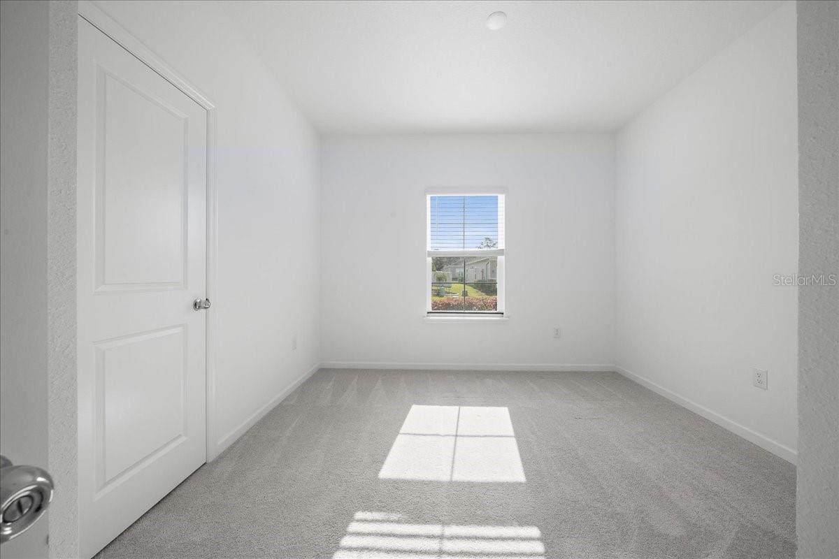 Image 21 of 42 For 7542 76th Terrace